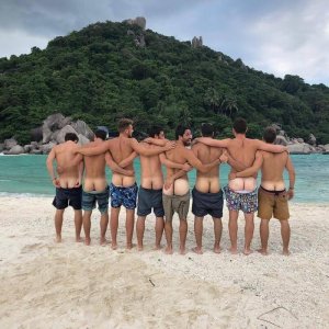 7pap4k7rqyg71.jpg 7pap4k7rqyg71.jpg