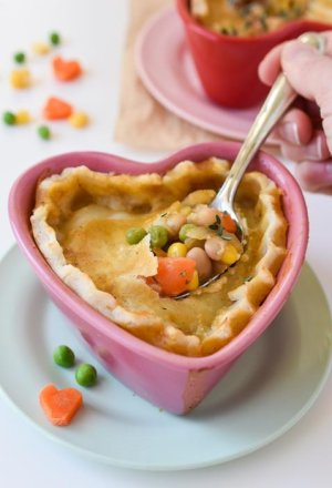 Heart-Shaped-Pot-Pies.jpg