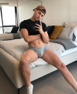 Tumblr_l_4286241531996187 (1).jpg