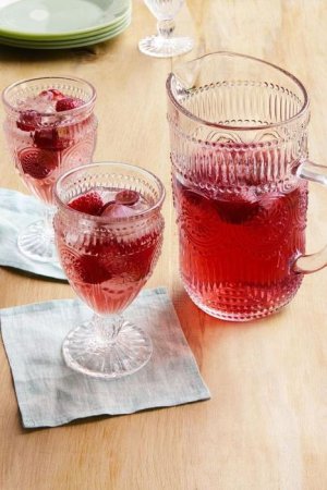 easter-cocktails-strawberry-sangria.jpg