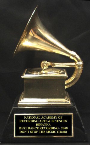 grammy12.jpg