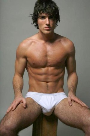 BIG BULGE, MEN WITH THEIR LEGS APART BRIEFS BULGE (30).jpg