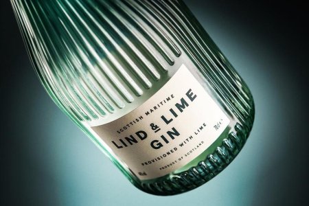 Lind & Lime Gin.jpg Lind & Lime Gin.jpg