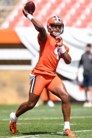 gettyimages-1403298876-612x612.jpg gettyimages-1403298876-612x612.jpg