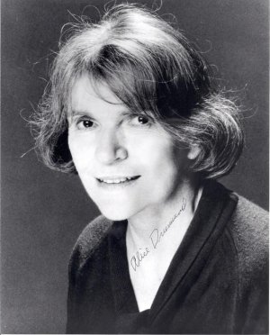 Alice Drummond - Alchetron, The Free Social Encyclopedia.jpeg.jpg