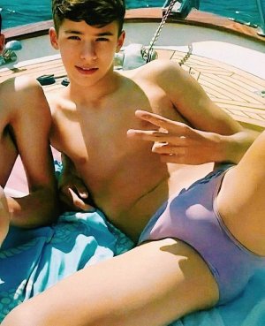 nT_sysfassfhfehhb0bzgzjsn1z (1).jpg