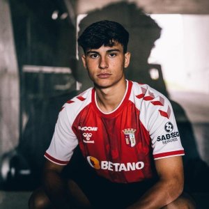 rodrigogomes-7-1626716980-2621414480034397822-5479222261.jpg rodrigogomes-7-1626716980-2621414480034397822-5479222261.jpg