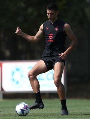 gettyimages-1409908081-612x612.jpg gettyimages-1409908081-612x612.jpg