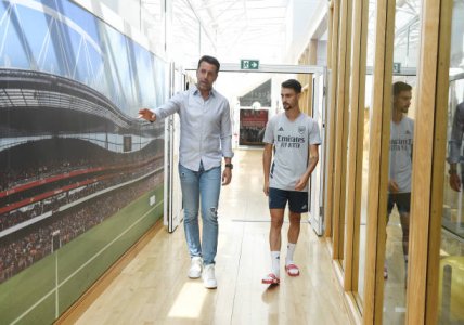 gettyimages-1404238855-612x612.jpg gettyimages-1404238855-612x612.jpg