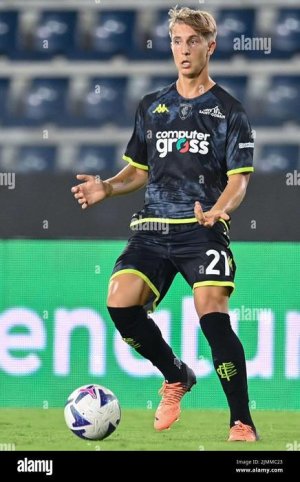 carlo-castellani-stadium-empoli-italy-august-06-2022-jacopo-fazzini-empoli-fc-during-empoli-fc-v.jpg carlo-castellani-stadium-empoli-italy-august-06-2022-jacopo-fazzini-empoli-fc-during-empoli-fc-v.jpg