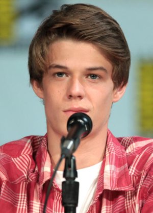 Colin_Ford_SDCC_2014_(cropped).jpg