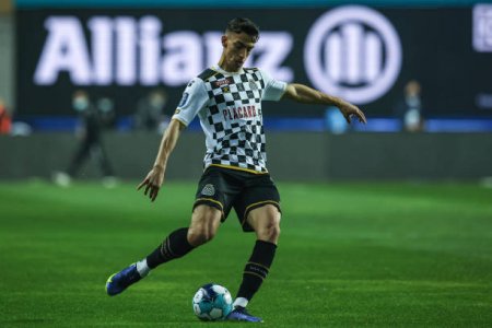 gettyimages-1237982111-612x612.jpg gettyimages-1237982111-612x612.jpg