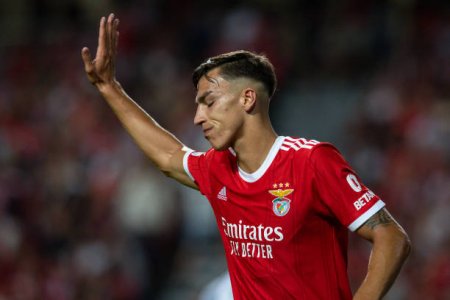 gettyimages-1242998591-612x612.jpg gettyimages-1242998591-612x612.jpg