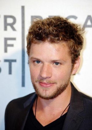 Ryan_Phillippe_2011_Shankbone.jpg