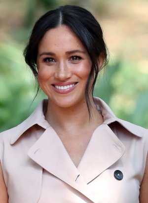Duchess-of-Sussex-Meghan-Markle-2019.jpg