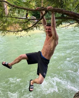 UXfebIH.jpg UXfebIH.jpg