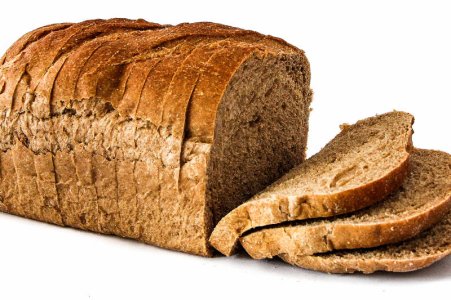 Fresh_made_bread_05.jpg