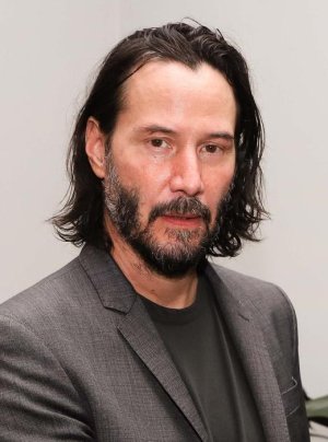 Reunião_com_o_ator_norte-americano_Keanu_Reeves_cropped_2_(46806576944)_(cropped).jpg