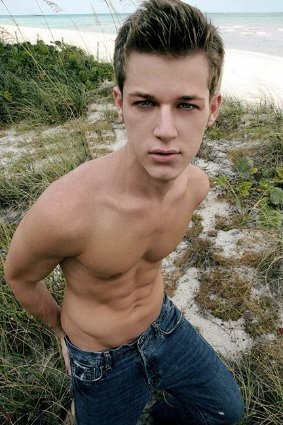 A3-JHUNKNOWN MODEL  AND-OR PHOTOGRAPHER (97).JPG