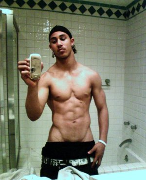 Latino010 anthony.jpg