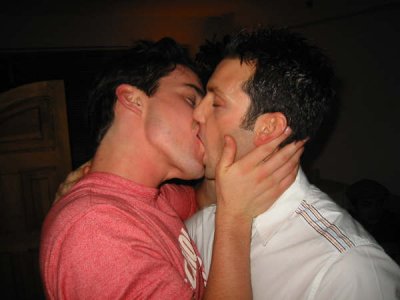 kissing - 041.jpg